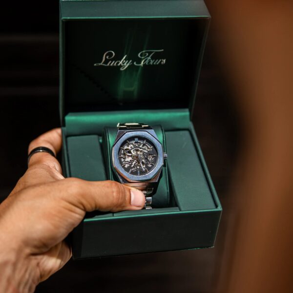 luxury mechanical watch® spine